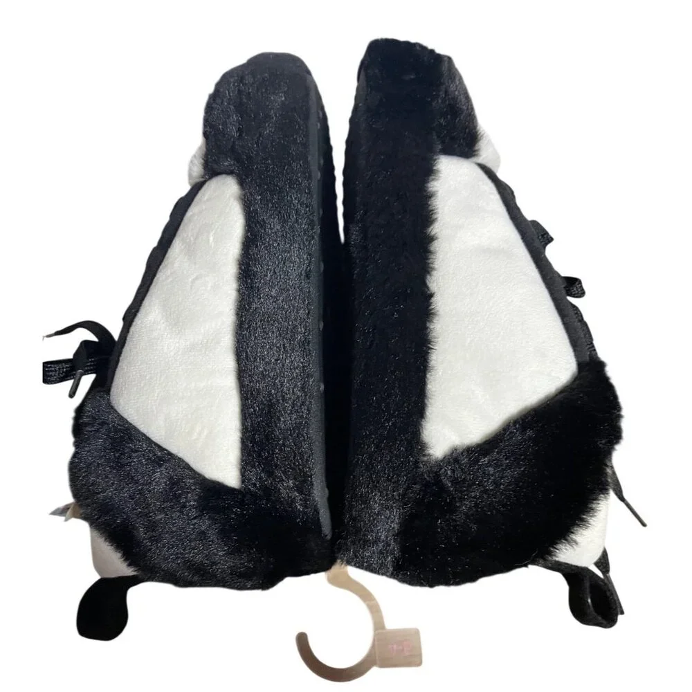 Cat & Jack Big Kids Journey Sneaker Slippers Size 4-5 Black White Plush Lace Up